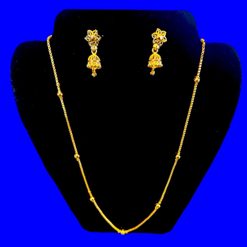 Necklace Set